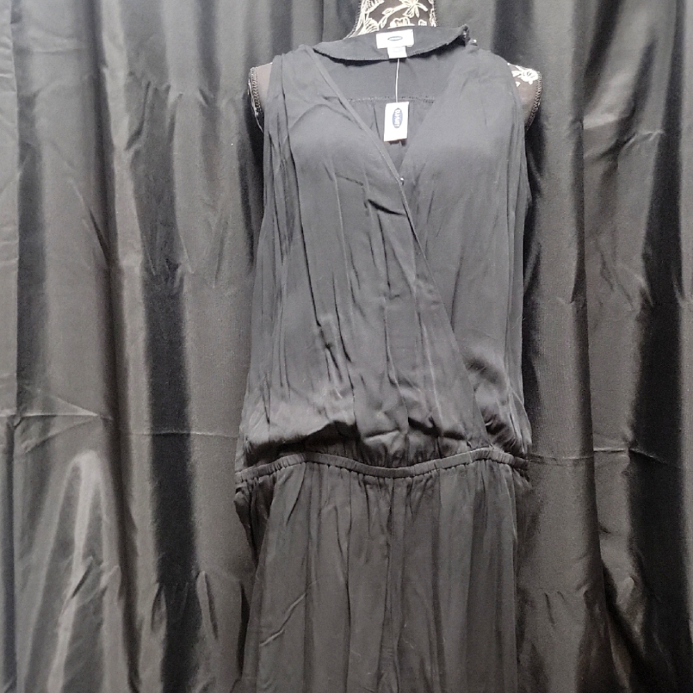 Elegant Black Sleeveless Jumpsuit